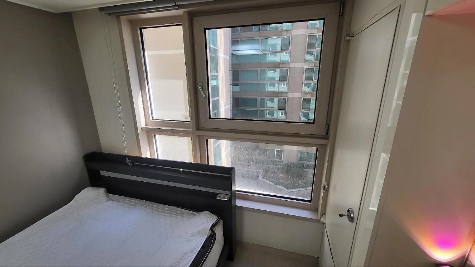 Apartament 2608 # Gangnam Urban Vogue Suites#Sinnonhyeon Stn Exit 9, 1-Min #Top-Rated Unit # All-New Furniture & Peaceful Vibe Seul Korea Południowa